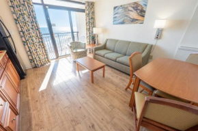 New Remodeled Direct Oceanfront Views Beach Cove